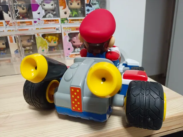 Macchina Super Mario Kart