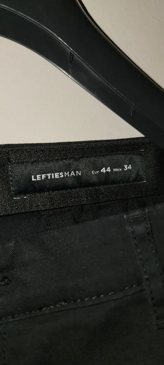 Pantalón chino hombre negro