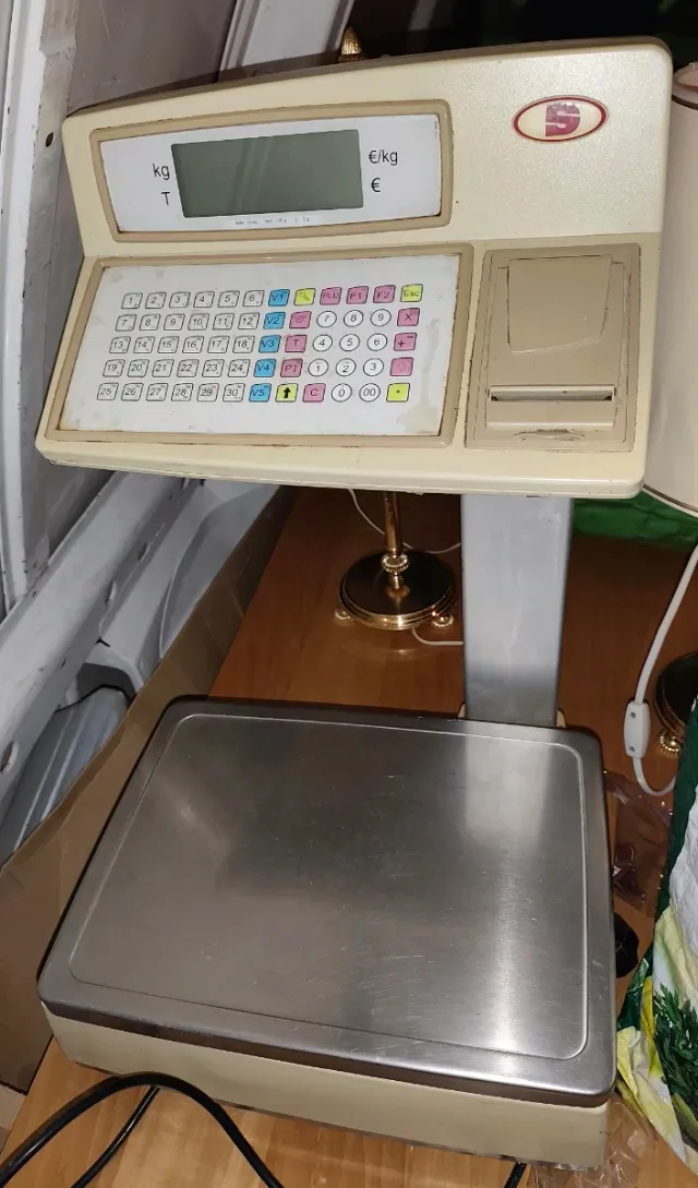 Báscula digital comercial
