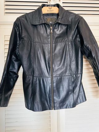 Chaqueta Cuero Negro Talla M