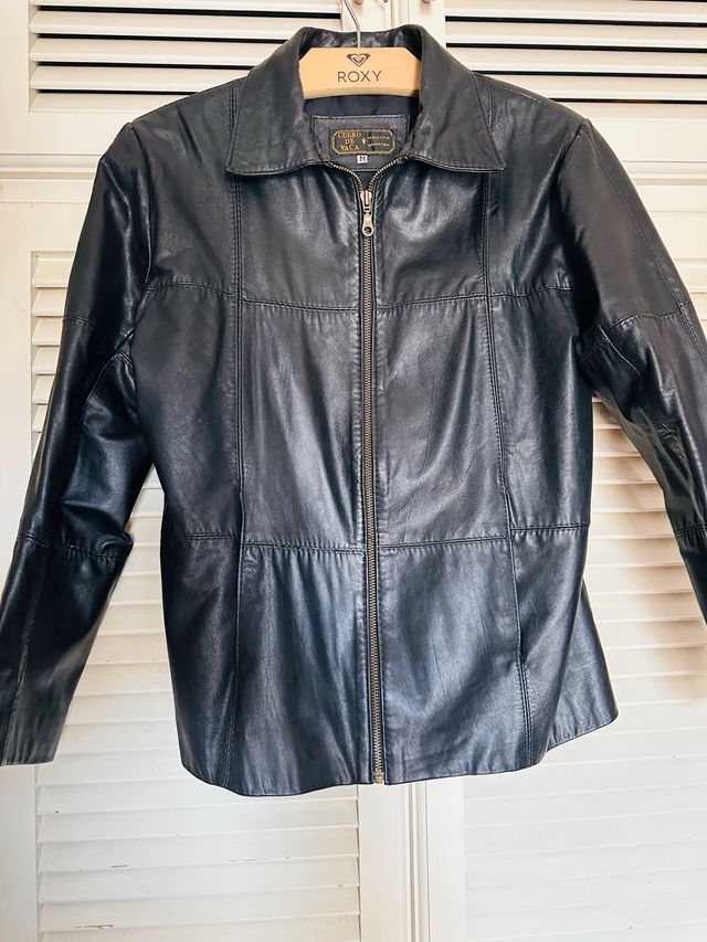 Chaqueta Cuero Negro Talla M