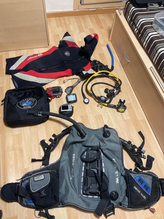 Equipo completo de buceo