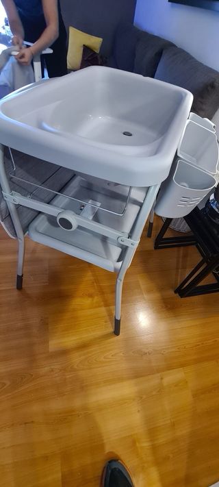 Bañera y cambiador bebé 2 en 1 presio negosiable