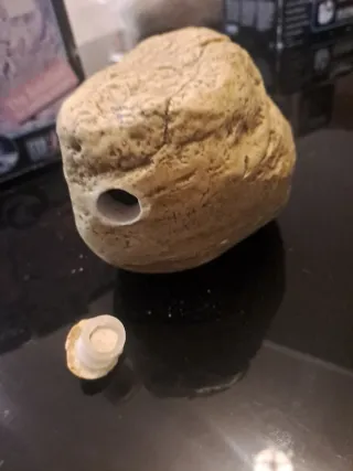 Exoterra Feeding Rock Comedero Reptiles