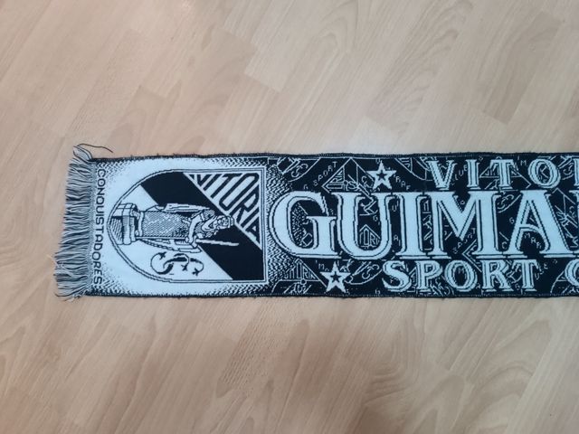 BUFANDA VITORIA GUIMARAES SPORT CLUBE