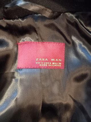 Abrigo corto negro Zara Talla S