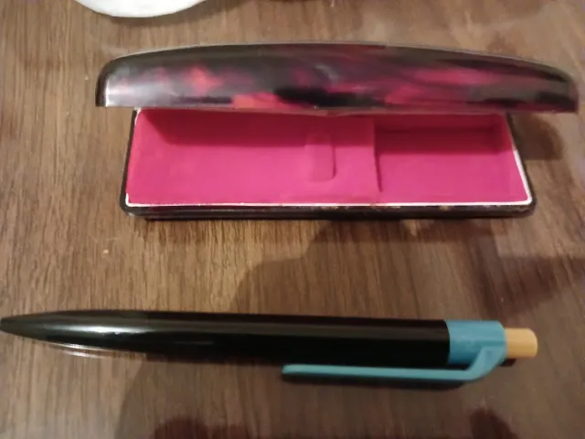 12 Estuches para Relojes Marrones y Rosas