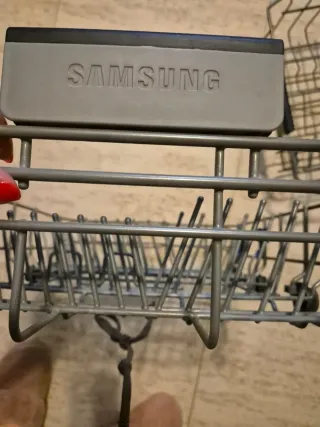 Cestas  lavavajillas Samsung 10 cubiertos 45 cm