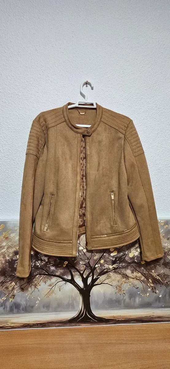 Chaqueta beige/marrón efecto ante