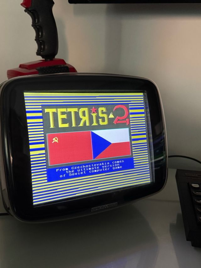 ZX Spectrum+ con accessori