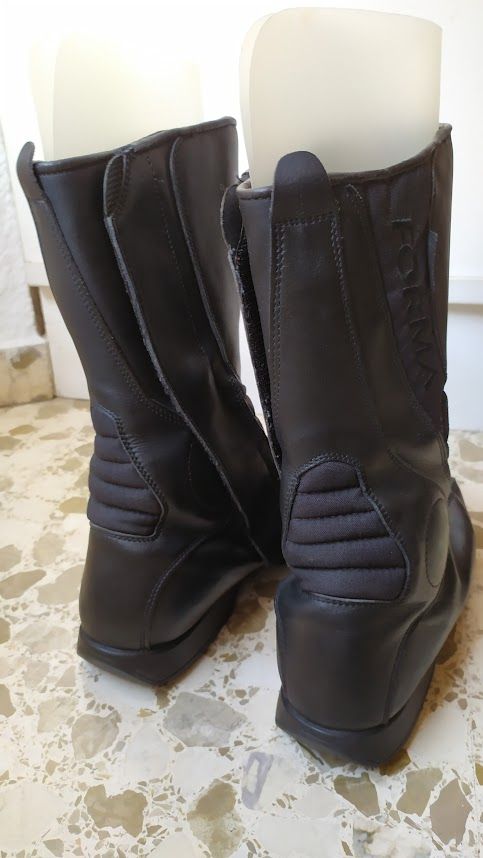 BOTAS DE MOTO FORMA DRYTEX. SEGURAS Y CÓMODAS.
