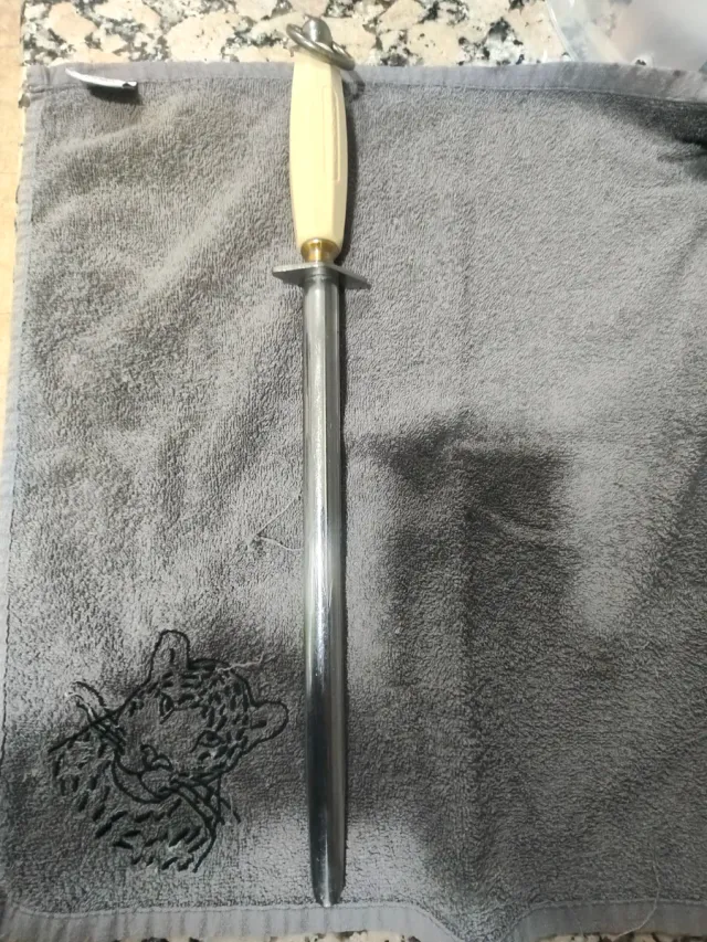 Chaira Fischer de polish