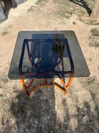 Mesa bambú y cristal