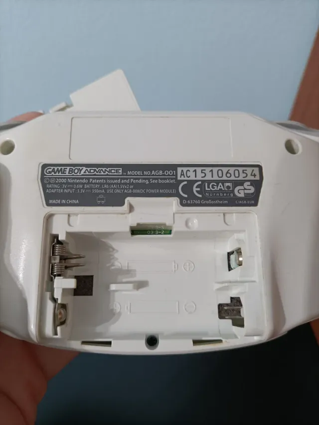 Consola Game Boy Advance Blanca + Juegos