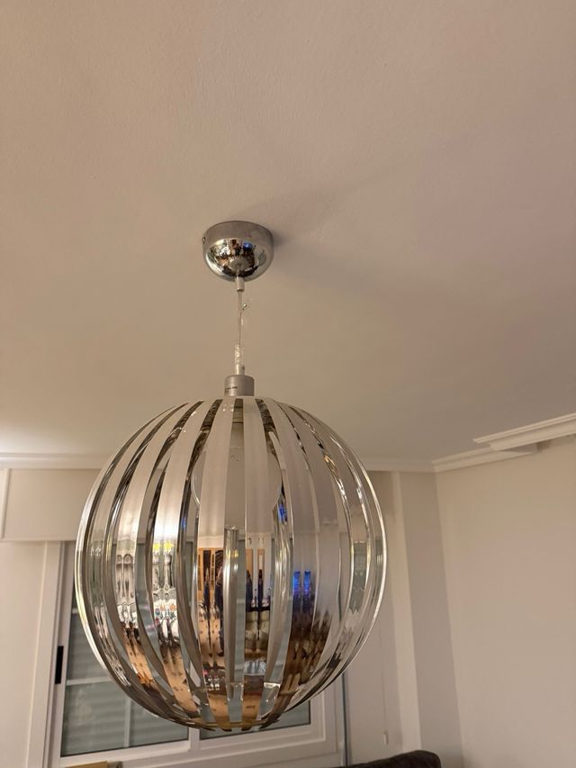 Lámpara colgante esférica cristal y metal