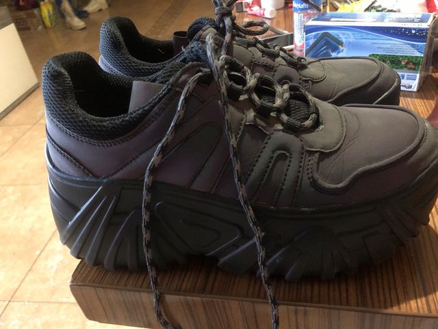 Zapatillas Bershka Plataforma Reflectantes