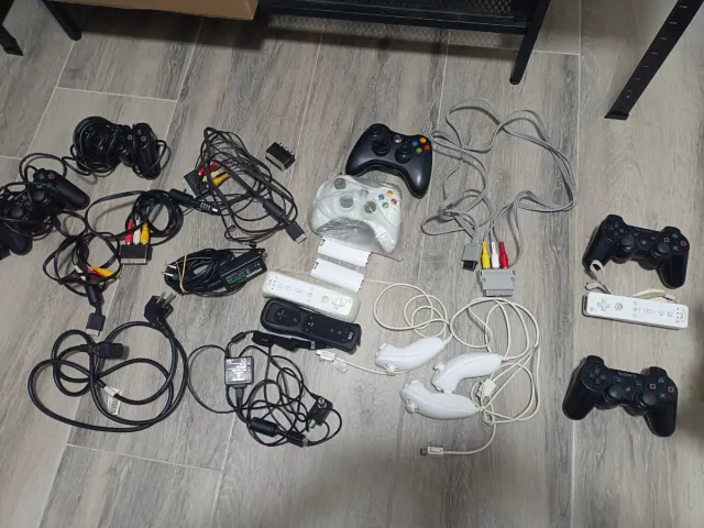 Accessori per varie console di gioco