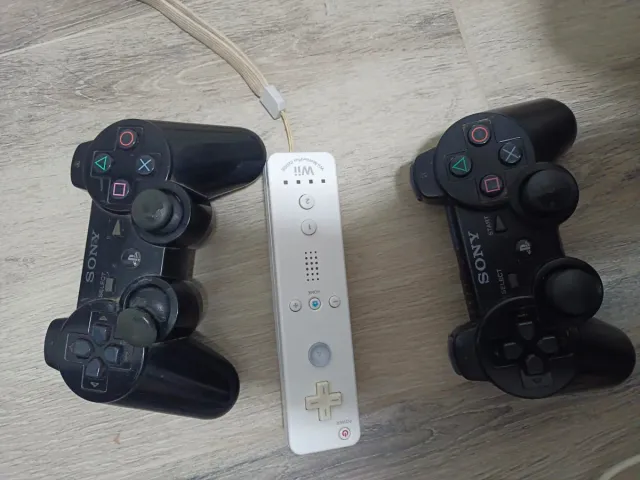 Accessori per varie console di gioco