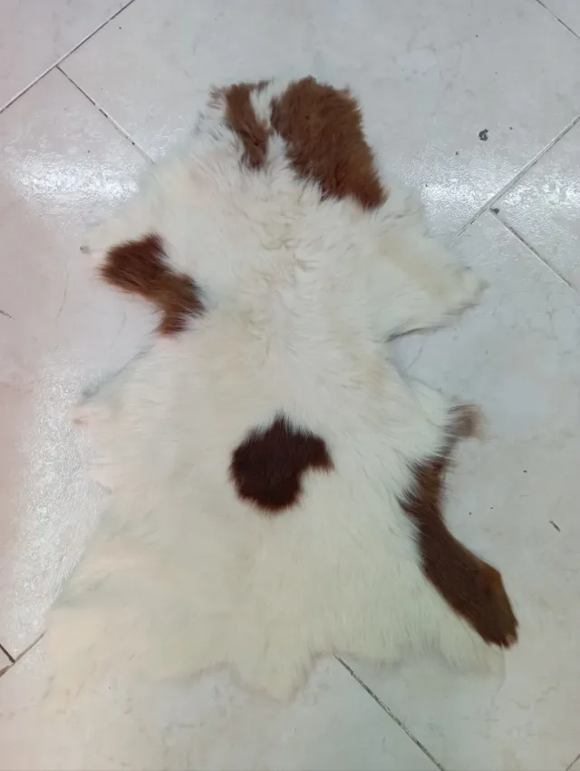 Tappeto vera pelle pecora panna e marrone