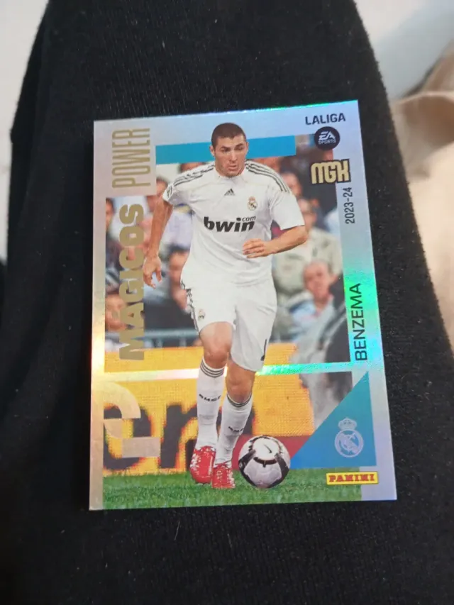 Carta Benzema Mega Crack LaLiga 23/24