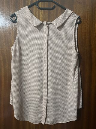 Blusa sin mangas lunares beige y negro