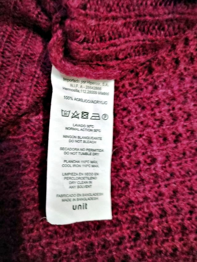 Vestido de punto cuello alto morado