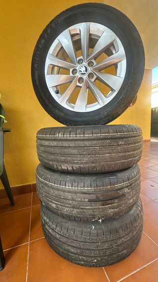 vendo juego de 4 ruedas nuevas