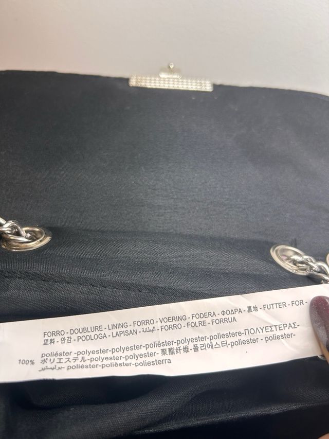 Bolso Stradivarius estampado serpiente