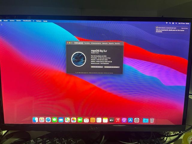 Apple Mac mini + Apple Magic trackpad