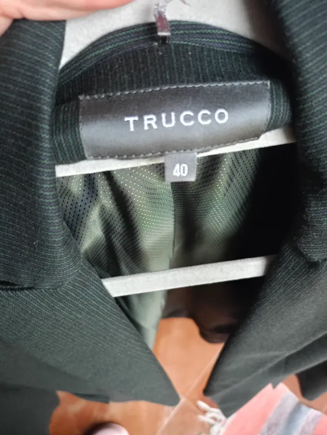 Bléiser verde raya diplomática talla 40