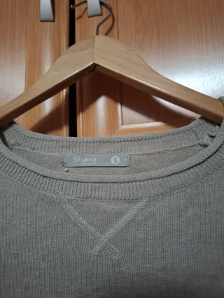 Jersey beige de manga larga