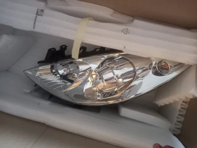 Faros Peugeot 307 (2006 2embellecedores de regalo