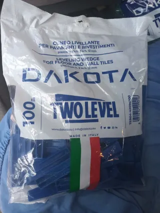 Bolsas separadores 1mm y calzos nivelación