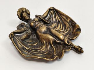 CENICERO BRONCE ART NOUVEAU. Antigüedad