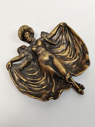 CENICERO BRONCE ART NOUVEAU. Antigüedad