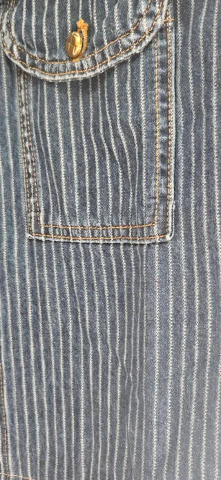 Chaqueta vaquera con rayas