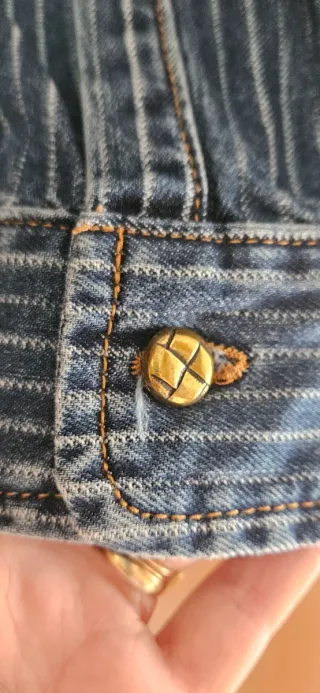 Chaqueta vaquera con rayas