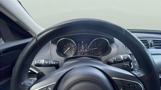 Jaguar XE 2.0 Diesel XE-Pure RWD 132 kW (180 CV)