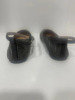Zapatos de fiesta para niña con pedrería