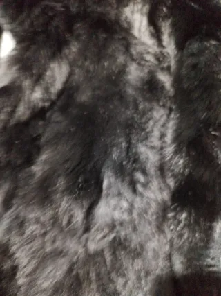 Abrigo de conejo negro Talla M