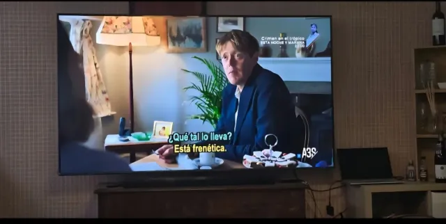 TV Samsung QLED Negra