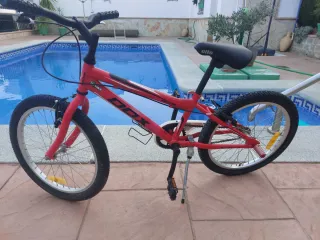 Bicicleta roja 20 pulgadas