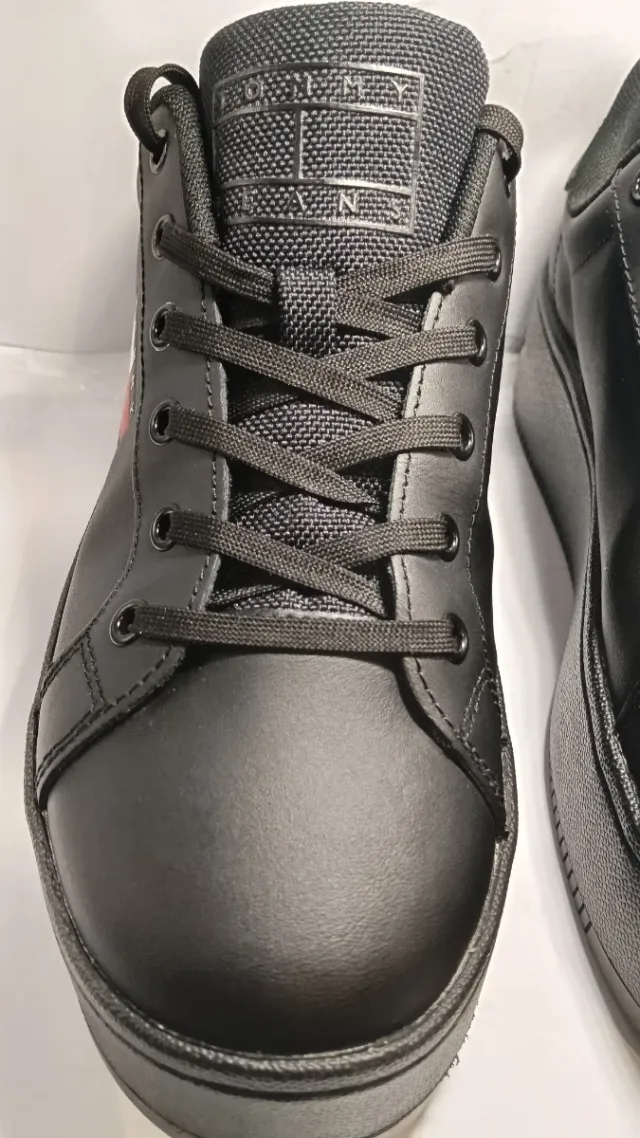 Zapatillas Tommy Mujer Negras