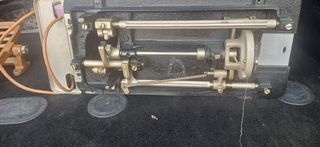 Máquina de coser Sangir casi nueva