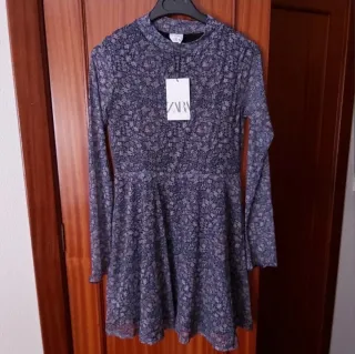 Zara Vestido Flores S-XS o 13-14 años