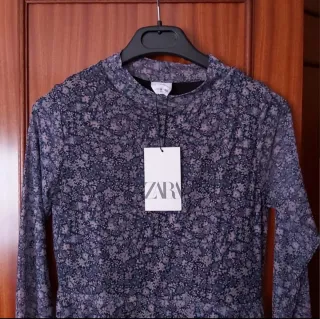 Zara Vestido Flores S-XS o 13-14 años