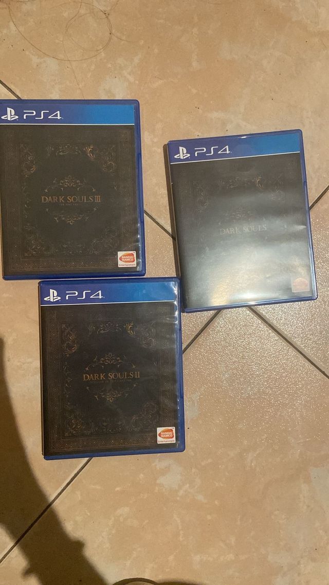 Dark Souls Trilogy PS4