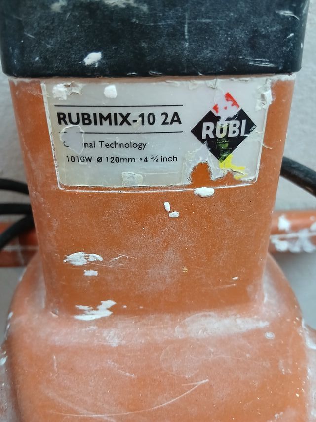 Herramientas varias de construcción