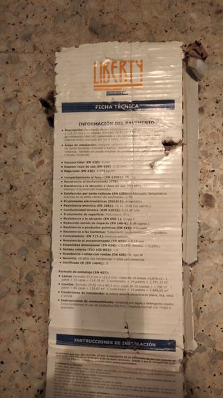 9 lamas suelo vinílico LIBERTY Uniclic 17x121