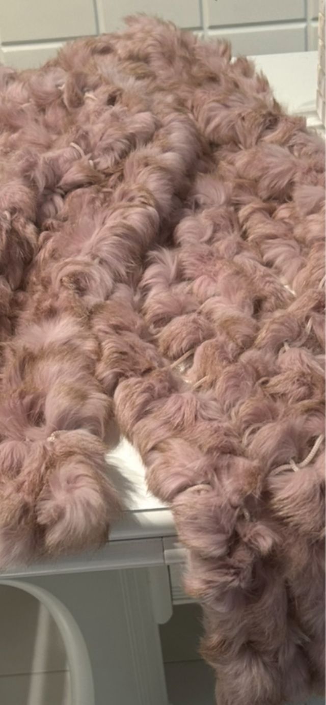 Chal de piel rosa original